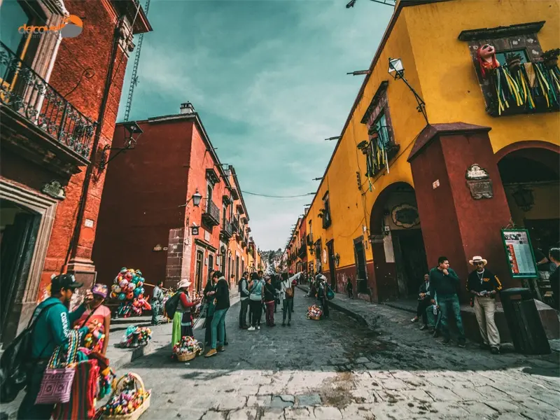 درباره جاذبه‌های تاریخی و طبیعی کشور مکزیم با این مقاله از دکوول همراه باشید.