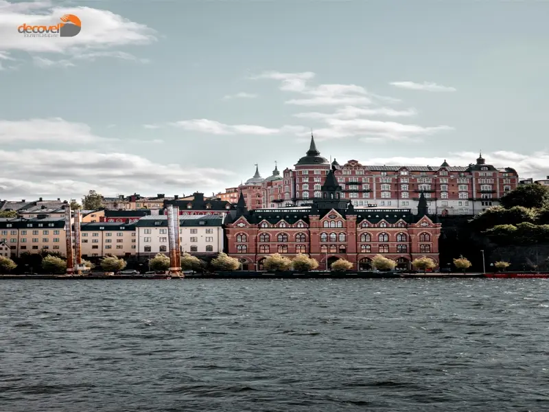 درباره جاذبه‌های طبیعی کشور سوئد با این مقاله از دکوول همراه باشید.