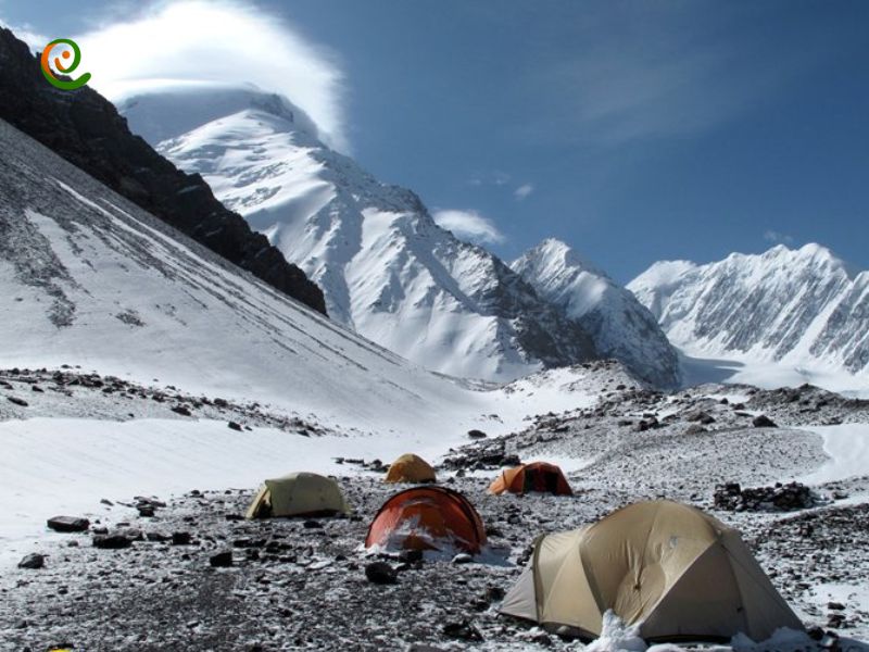درباره کمپ های مسیر صعود به قله نوشاخ با این مقاله از دکوول همراه باشید.