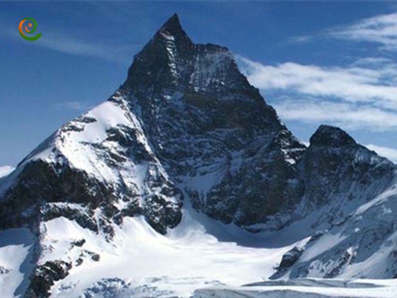 درباره قله نوشاخ در کشور افغانستان با این مقاله از دکوول همراه باشید.