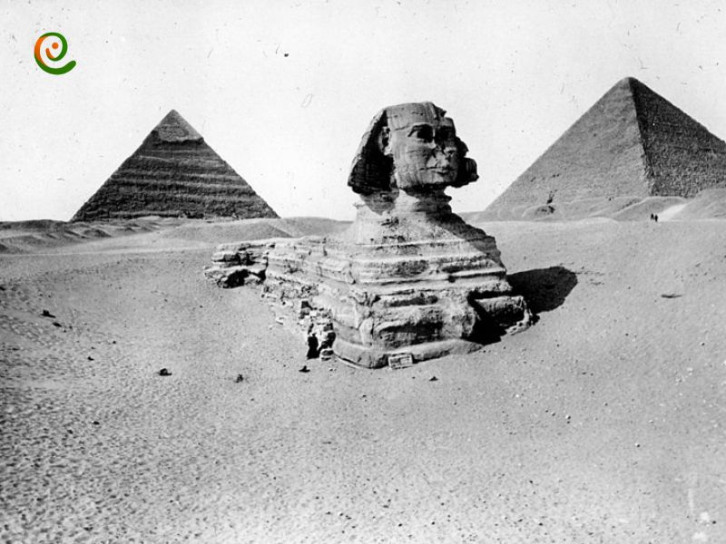 عکسی قدیمی از مسجمه ابوالهول که حاکی از رمز و راز مجسمه ابوالهول است. با دکوول همراه شو.