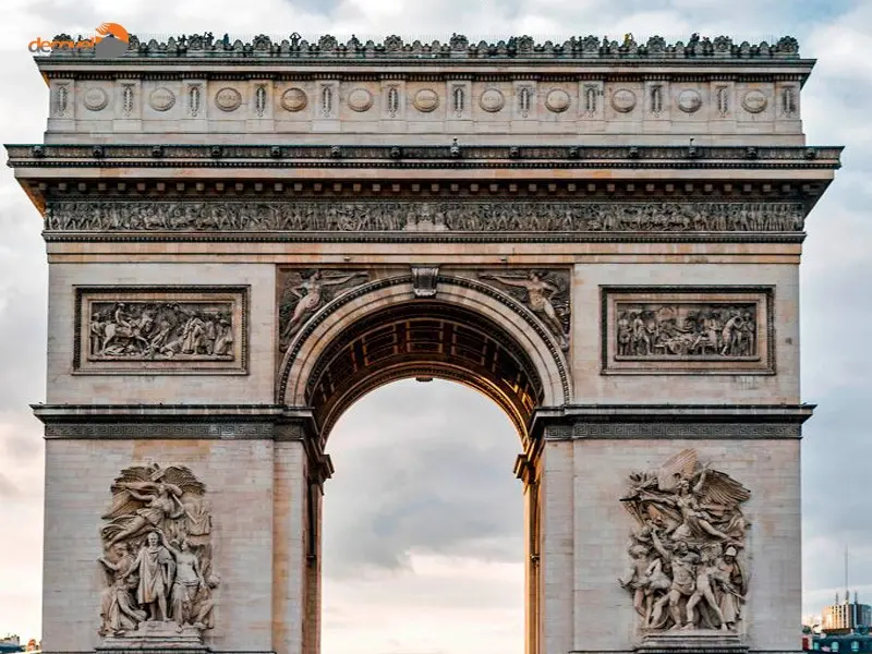 درباره آثار تاریخی کشور فرانسه با این مقاله از وب سایت دکوول همراه باشید.