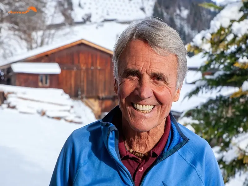 درباره سرگذشت پیتر هابلر کوهنورد اتریشی که به همراه مسنر موفق به صعود اورست شد را در دکوول بخوانید.