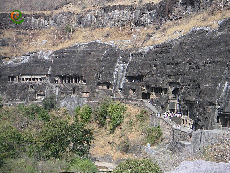 درباره غارهای آجانتا و الورا در هند با این مقاله از دکوول همراه باشید.