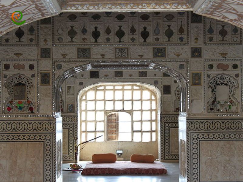 درباره درباره معماری قلعه آمبر در هندوستان با دکوول همراه باشید.