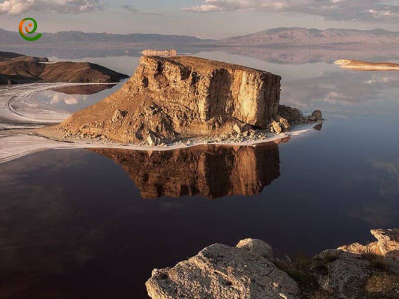 درباره دریاچه ارومیه در استان آذربایجان غربی در دکوول بخوانید