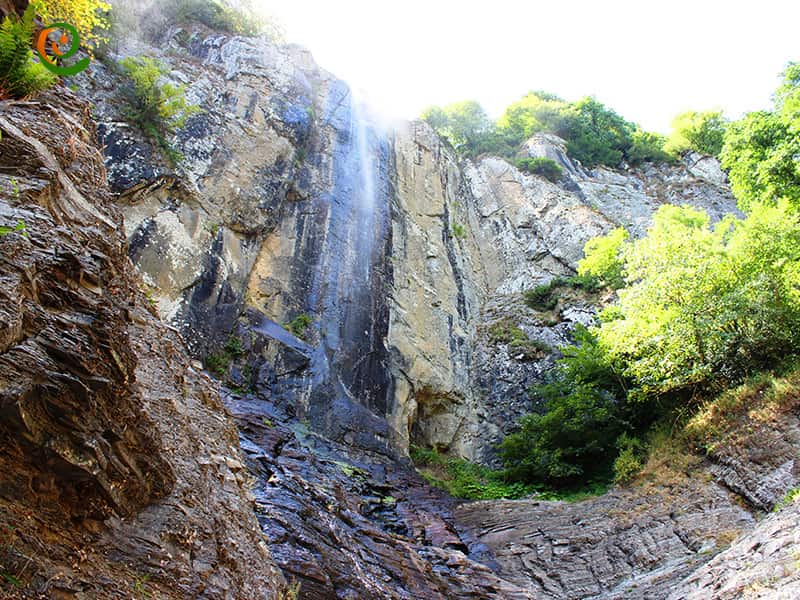 آبشار لاتون مرتفع ترین آبشار ایران است و پناهگاه حیات وحش لوندیل واقع گردیده است