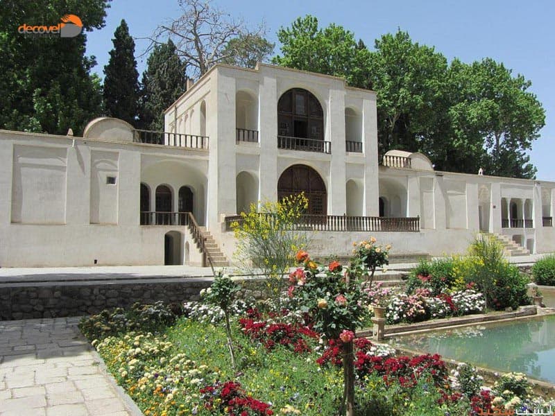 درباره باغ موزه هرندی  کرمان با دکوول همراه باشید.