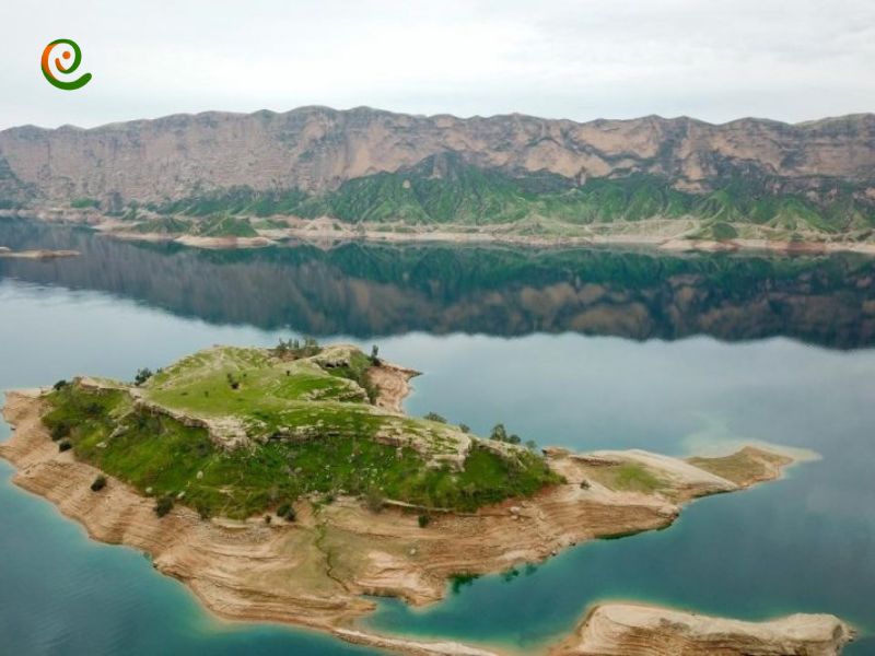 درباره بررسی موقعیت جغرافیایی دریاچه شهیون در دکوول بخوانید.