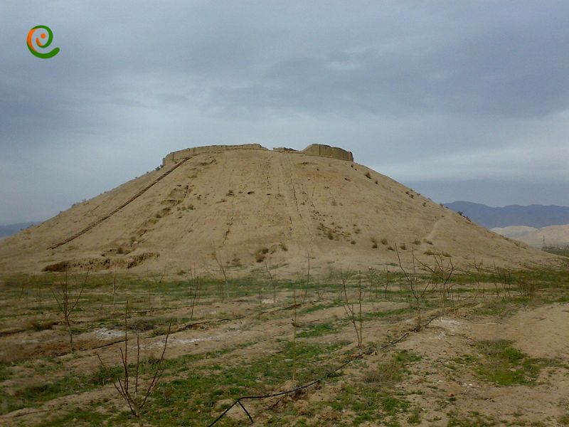 درباره تپه های باستانی نگل کردستان با دکوول همراه باشید.