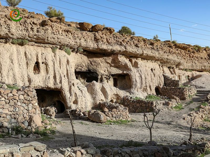 درباره منظر فرهنگی روستای میمند یکی از آثار ثبت جهانی یونسکو در دکوول بخوانید.