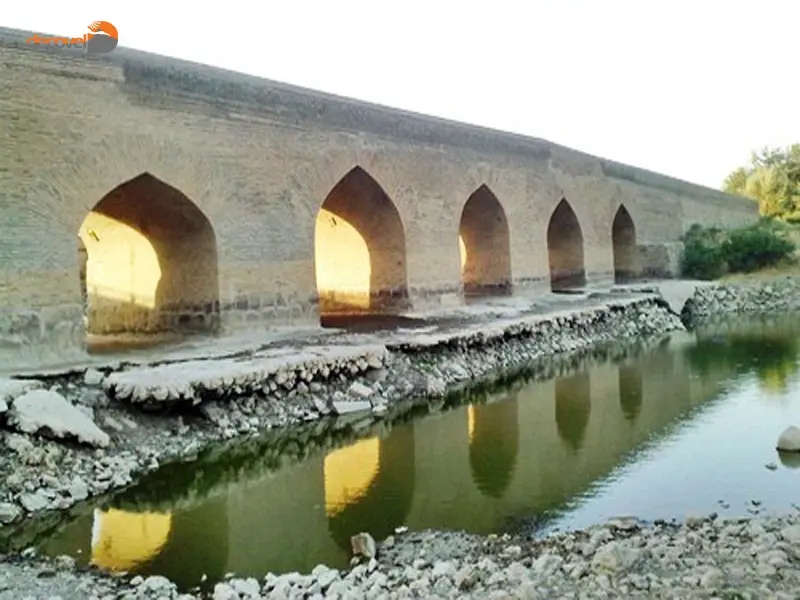 درباره پل تاریخی چالان چولان در استان لرستان شهر دورود که ثبت ملی نیز شده است در دکوول بخوانید.