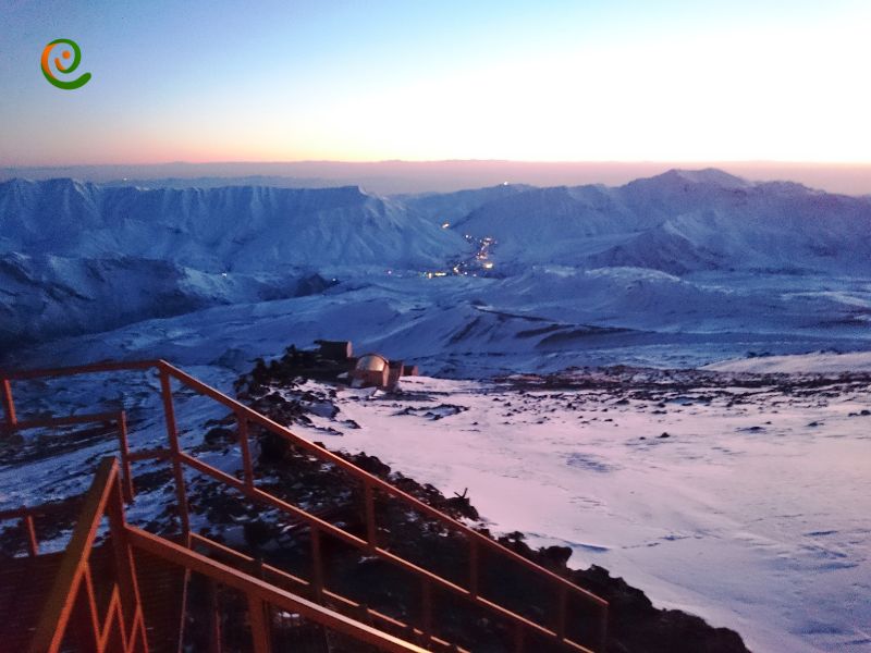 جبهه جنوبی قله دماوند را در دکوول ببینید و درباره صعود از آن بدانید.