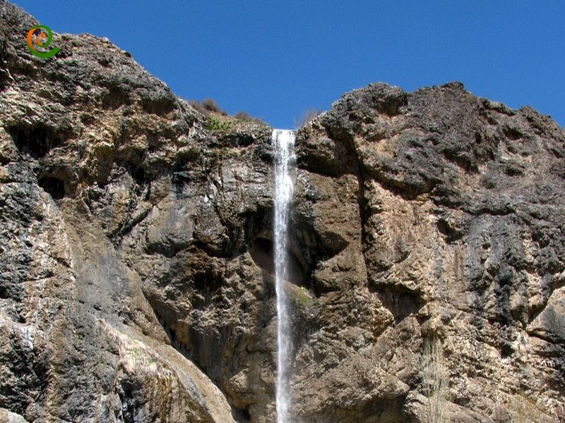 همه چیز درباره روستا و آبشار سنگان در دکوول بخوانید.