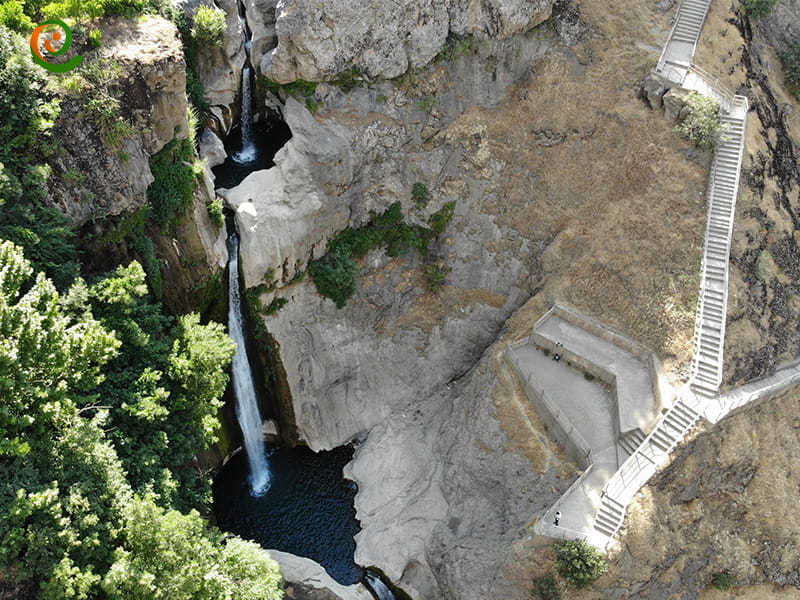 آبشار شلماش از جاذبه های مهم سردشت واقع در استان آذربایجان غربی است