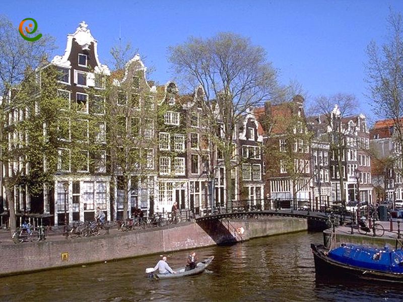 درباره نکات مهم در زمان بازدید از آبراهه های آمستردام  با این مقاله از دکوول همراه باشید.