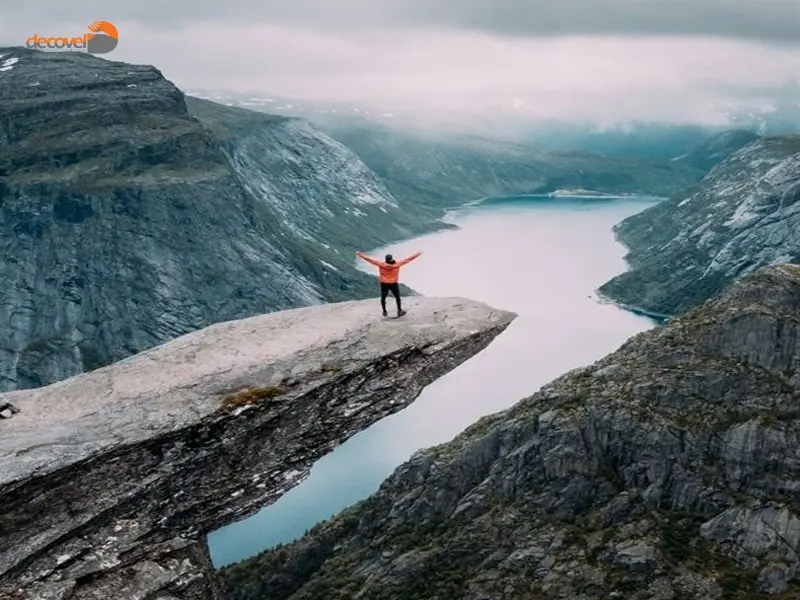 درباره جاذبه‌های گردشگری طبیعی کشور نروژ با این مقاله از دکوول همراه باشید.
