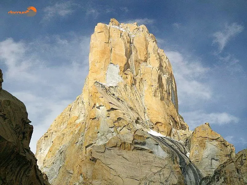 درباره چالش‌ها و خطرات صعود به برج‌های ترانگو با این مقاله از وب سایت دکوول همراه باشید.