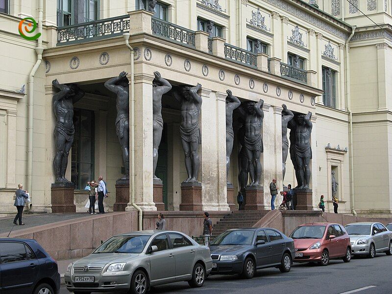 درباره معماری موزه هرمیتاژ روسیه با دکوول همراه باشید.