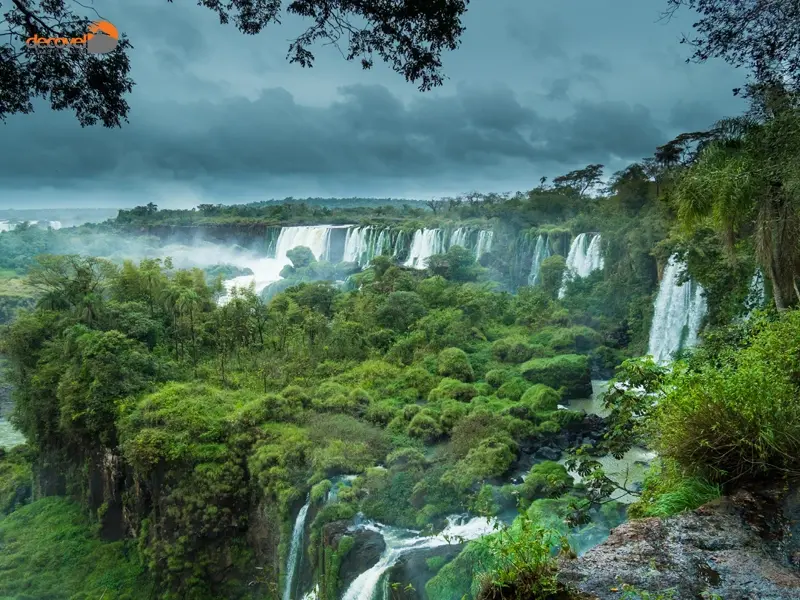 درباره آبشار ایگوآسو در کشور آرژانتین با این مقاله از وب سایت دکوول همراه باشید.