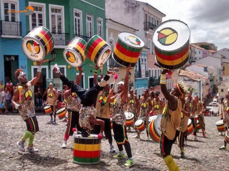 درباره فرهنگ شهر سالوادور در این مقاله از دکوول بخوانید.