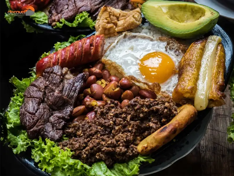 درباره فرهنگ غذایی کشور کلمبیا در دکوول بخوانید.